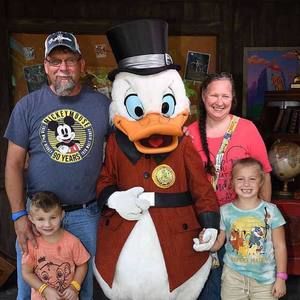 Meet your Posher, Sissy